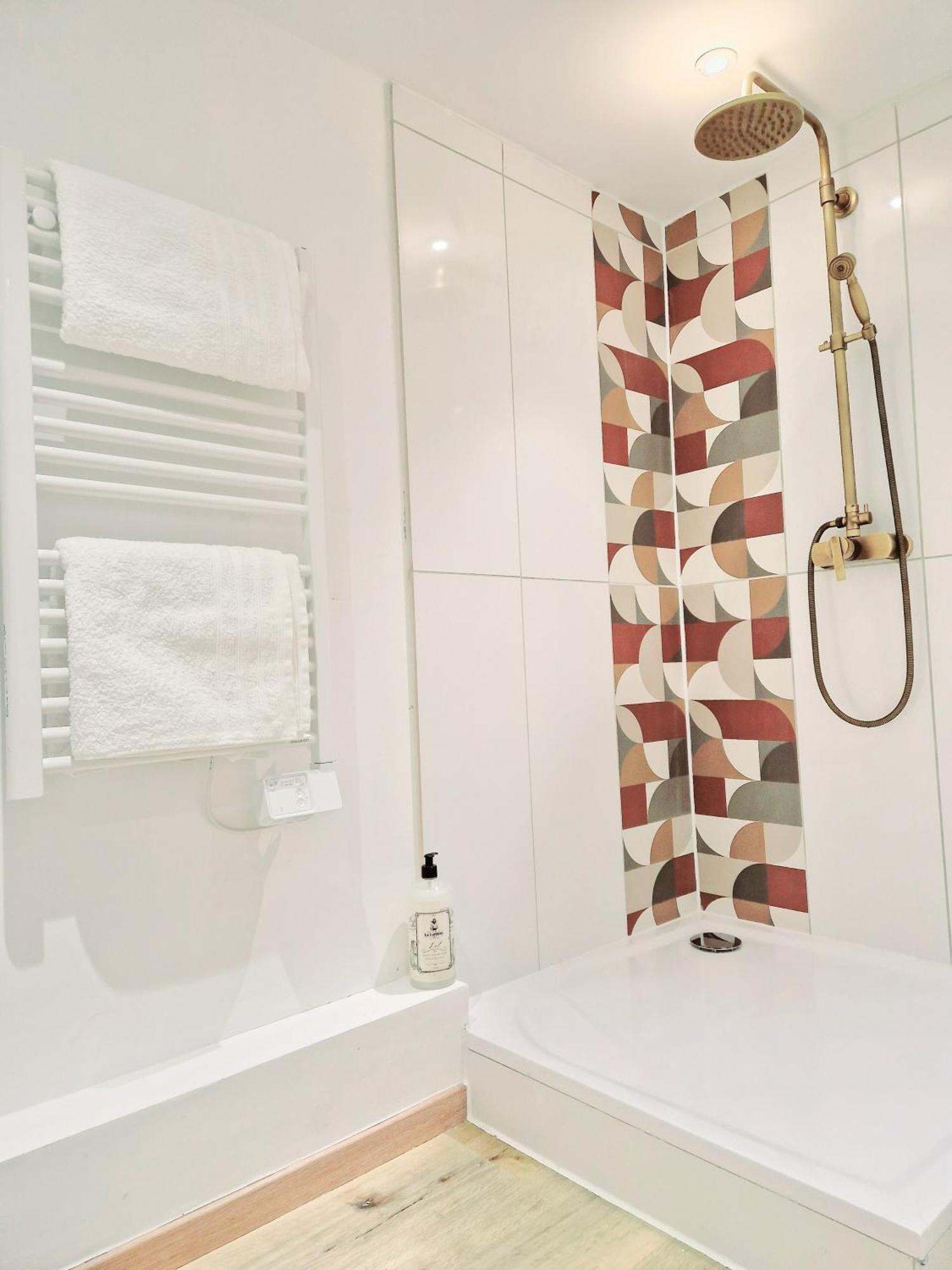 L'Elementaire, Appartement Chic Et Central Mulhouse Ngoại thất bức ảnh
